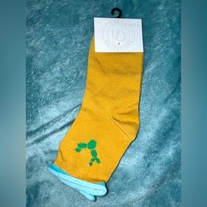 Urban Outfitters Tan Cactus Ankle Socks NWT